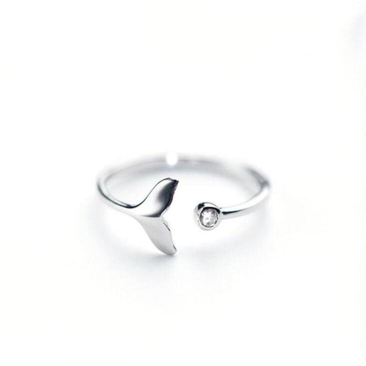 Adjustable Dolphin Tail Ring in 925 Sterling Silver and Zirconia
