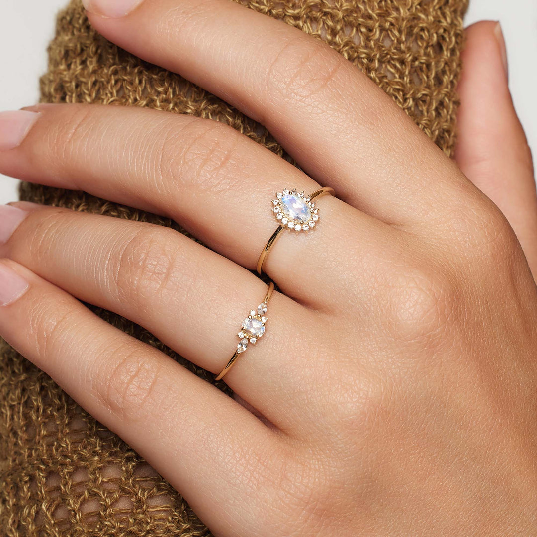 Moonstone Muse Ring | Gold