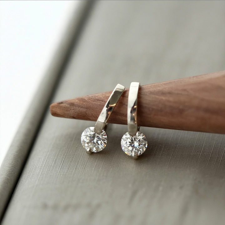 Gold Stud Sparkling Earring